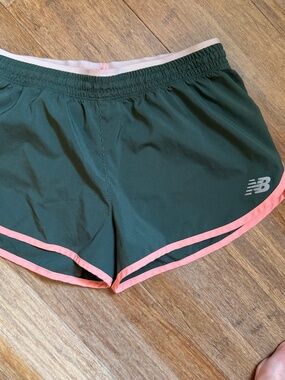New Balance NB Dry running shorts-Olive green and pink, Size Small